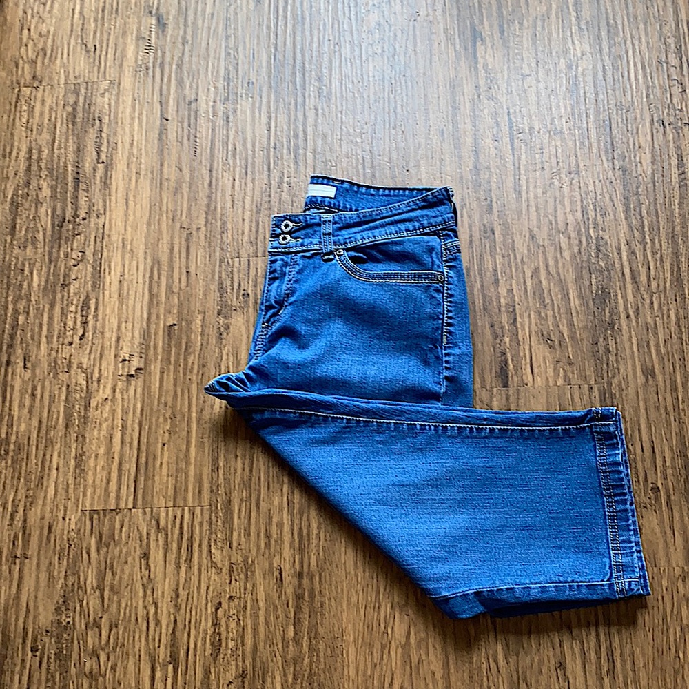 COPY - LEVI Blue Capris Size 12